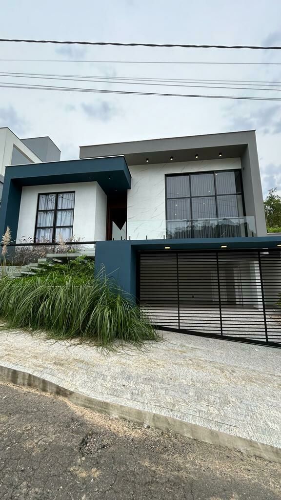 Imagem do Casa com piscina e 3 suítes bairro Amizade Jaraguá do Sul